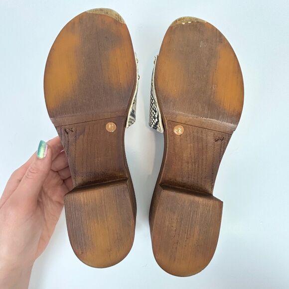 Seychelles Good Spirits Heeled Clogs Neutral Snakeskin Studded Sandals Mules 8.5 - Picture 7 of 10